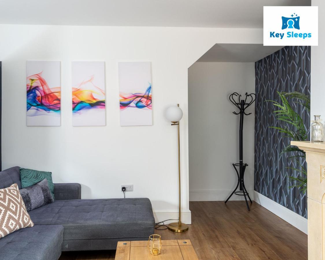 Five Bedroom Spacious Modern House By Keysleeps Short Lets Workington Lake District Beach Kültér fotó